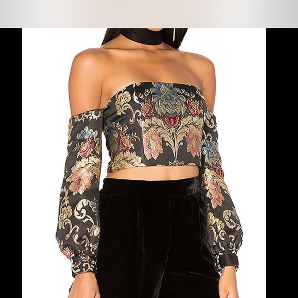 CVT LPA Floral Off-Shoulder Crop Top